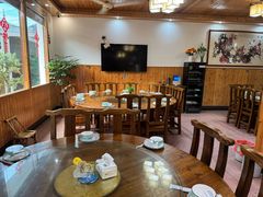 -芦茨金富饭庄·25年老字号·专做稻草鸡