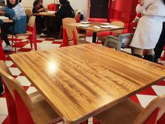 -城市大道红炉披萨烘焙坊