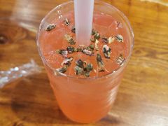 -more than meow吴止猫主题餐厅(承德 中船汇店)