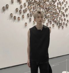 -川和潮人