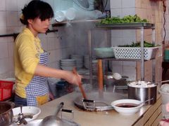 服务姨姨-陈超记美食店