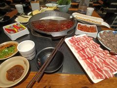 -辣莊重庆老火锅(威海高铁站韩乐坊店)