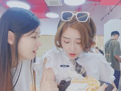 -猪盟咖啡店(玖洲道店)