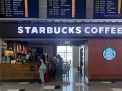 -星巴克(香港国际机场44号闸店)