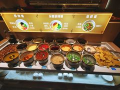 -一朵菌·野生菌探索家火锅(南亚店)