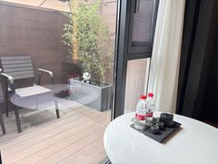 -朵兰达V酒店(成都春熙路太古里国金中心店)