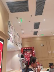 -奈尔宝·儿童乐园·亲子餐厅(前滩店)