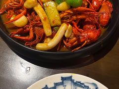 -聚汇三少·龙虾·中餐厅(莫邪路新天地店)