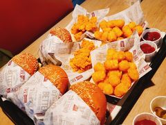 -The Habit Burger Grill 哈比特汉堡(复兴soho店)