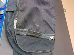 -爱革·洗衣改衣·洗鞋修鞋·洗包修包·奢侈品护理(宝地广场店)