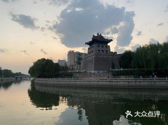 实在是没得写了，最近清了一下存货，所有的视频照片都点