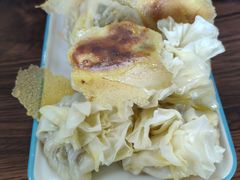 油煎烧麦-白老大羊杂碎稍麦