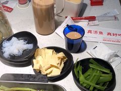 -三江源活鱼现烤(维多利摩尔城店)