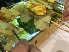 -云晓光头烧烤吧(德平路店)