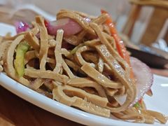 -东来菜馆•手抓海鲜家常菜•海鲜锅贴(鸽子窝店)