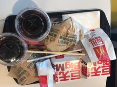 -麦当劳(杨林得来速店)