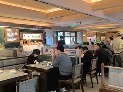 -左庭右院鲜牛肉火锅(浦江欢乐颂店)