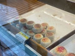 鲜肉榨菜月饼-老大昌(淮海中路店)