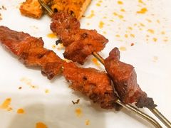 吊炉羊肉-小桂林烧鸽子