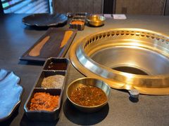 -铭牛烧肉·和牛海鲜自助(高新月牙湖店)