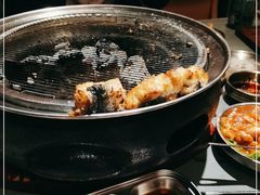 -围炉肉舍•炭烤活鳗•丹东海鲜烤肉(步行街店)