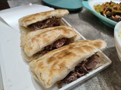 -高玛纳驴肉火烧(一世界店)