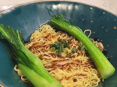 -乜都得港式茶楼(天贵路店)