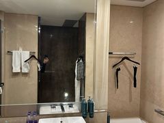 -广州天河希尔顿酒店