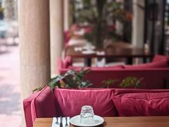 -Osteria Garden 生蚝花园餐厅(原进贤路店)