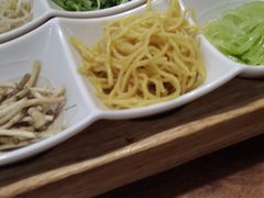 -怪噜范·老贵阳街头名小吃(数博万达店)