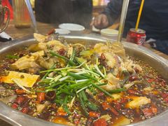 -乡土特色.冷锅鱼.牦牛肉汤锅