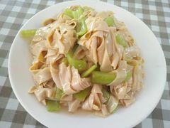 -烁佳海鲜大馅饺子