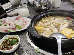 -野迹·石橄榄鸡·烧烤(新洲店)