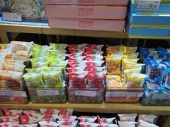 -良品铺子(宝安天虹购物中心店)