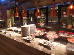 自助取餐区-艺厨风尚餐厅 · 桔钓沙莱华度假酒店