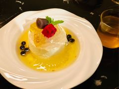 西米豆腐慕斯-Let's Taipei 非常烘焙(太古里店)