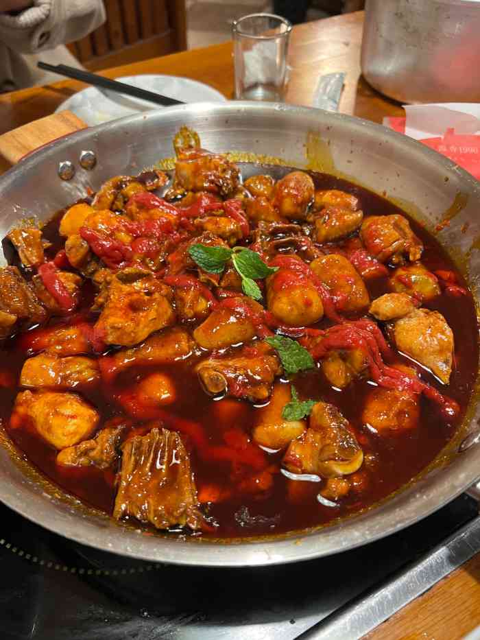 绝城芋儿鸡(犀浦旗舰店)-"态度差,味道很一般,就是辣,团购份量少,.