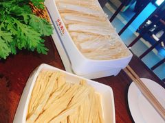-巴邑火锅·夜宵(港隆广场店)