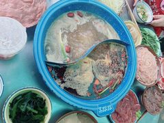 -王歘歘·chuǎ火锅(五道营店)