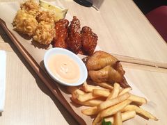 -必胜客(松雷店)