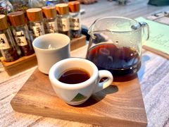 -YEEGIN COFFEE也径咖啡