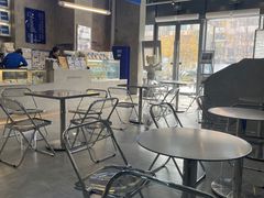 -禾沐·轻食·面包·咖啡