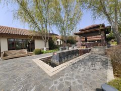 -大连金石滩绿发温泉假日酒店