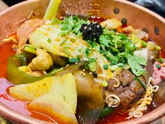 -成都你六姐·牛肉冒菜(城市集市合生汇店)