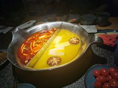 -湊湊火锅·茶憩(郑州绿地新都会店)