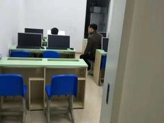 -童程童美·信息学竞赛·乐高机器人编程(长宁来福士校区)
