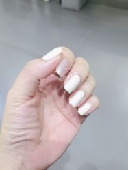 -进巍美甲美睫