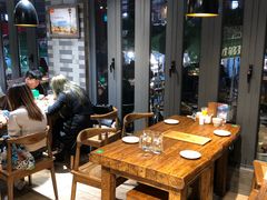 大堂-有奴思烤肉·清真(正宁路店)