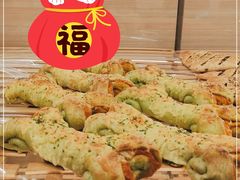 -奈雪的茶(百盛店)