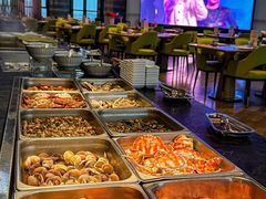 -荣誉国际酒店-云顶旋转餐厅